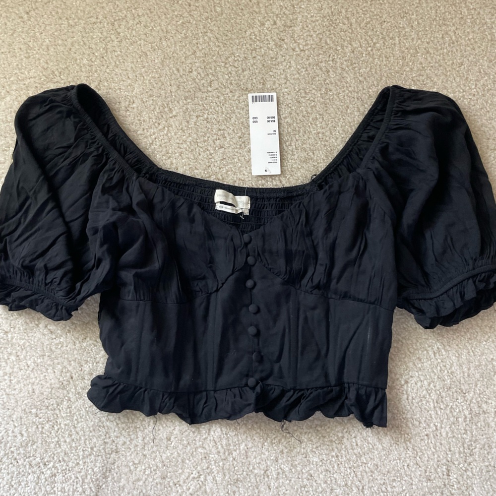 Super Cute Urban Outfitters Black Top TAGS